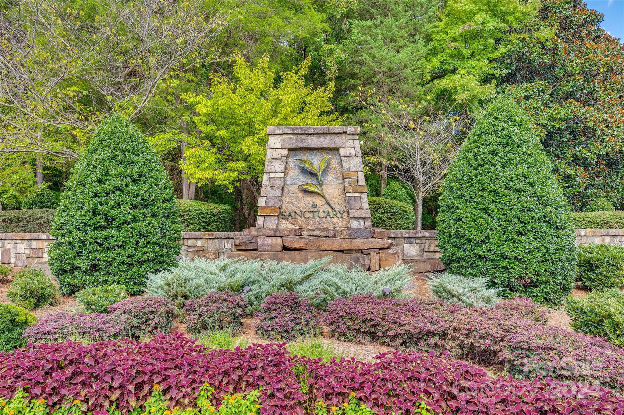 9125 Island Point Road Charlotte NC 28278