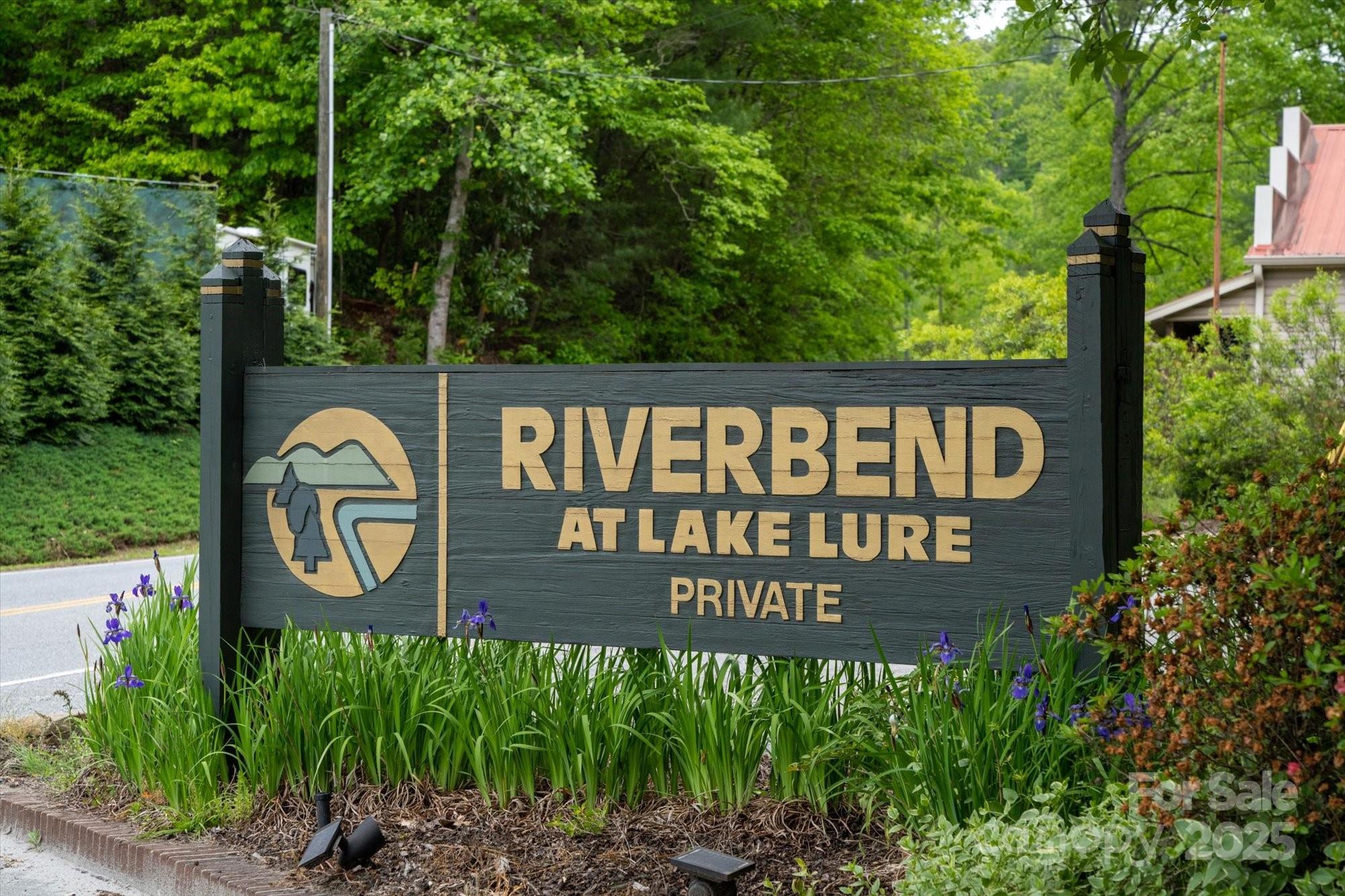 1015 Rainbow Circle Lake Lure NC 28746