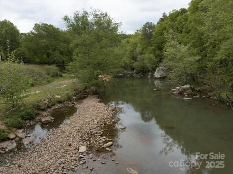 1015 Rainbow Circle Lake Lure NC 28746