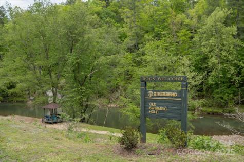 1015 Rainbow Circle Lake Lure NC 28746
