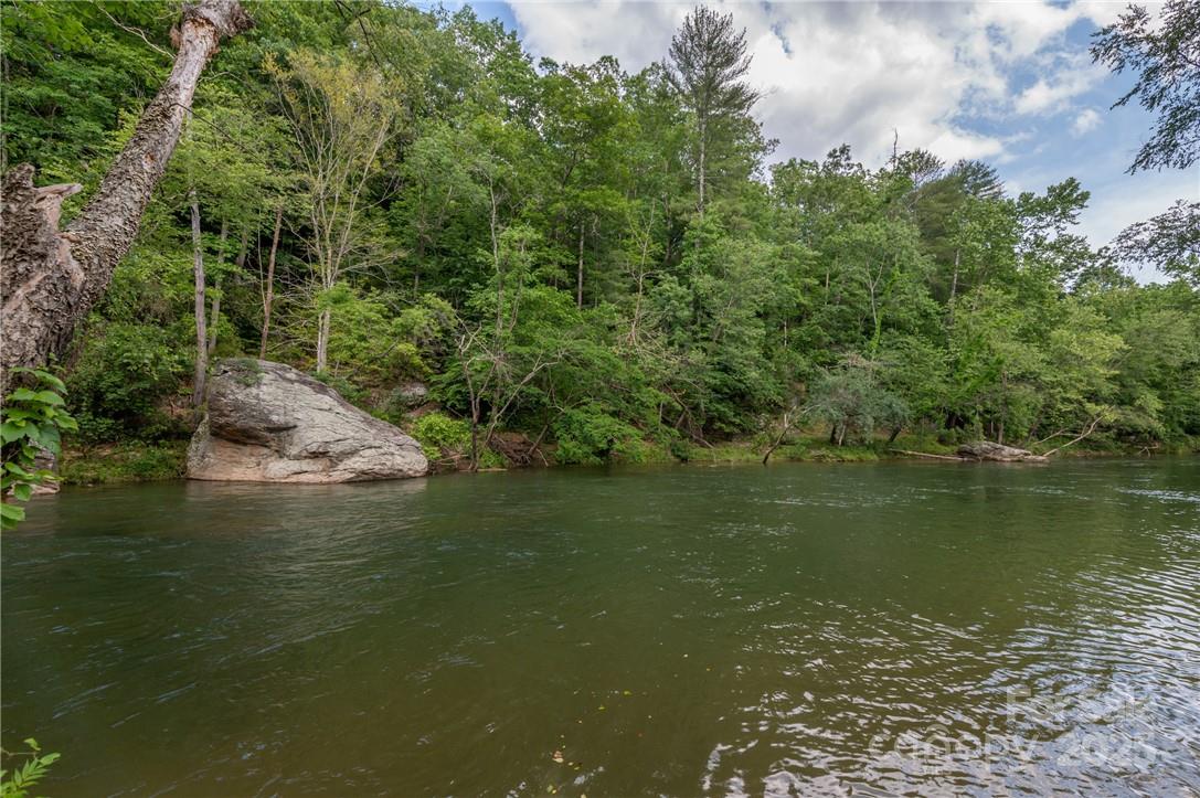 1015 Rainbow Circle Lake Lure NC 28746