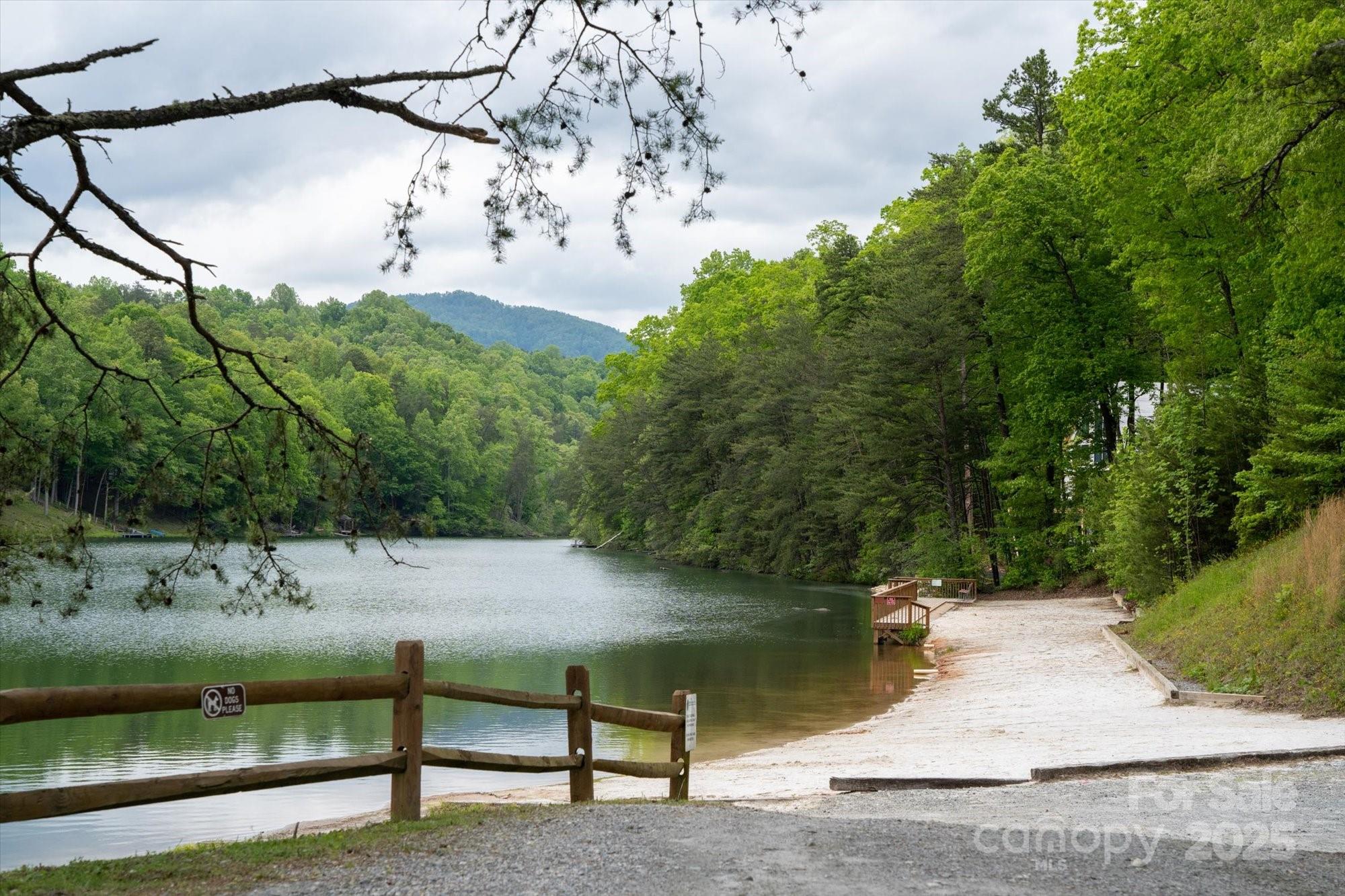 1015 Rainbow Circle Lake Lure NC 28746
