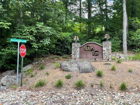 00 Willow Run Lane Zirconia NC 28790