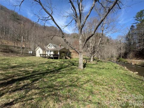 11288 Big Laurel Road Marshall NC 28753
