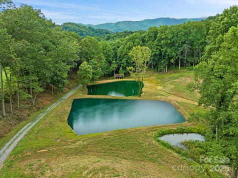 272 Owl Ridge Road Waynesville NC 28786