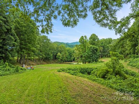 272 Owl Ridge Road Waynesville NC 28786