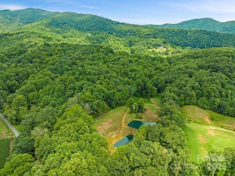 272 Owl Ridge Road Waynesville NC 28786