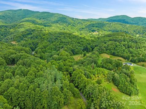 272 Owl Ridge Road Waynesville NC 28786