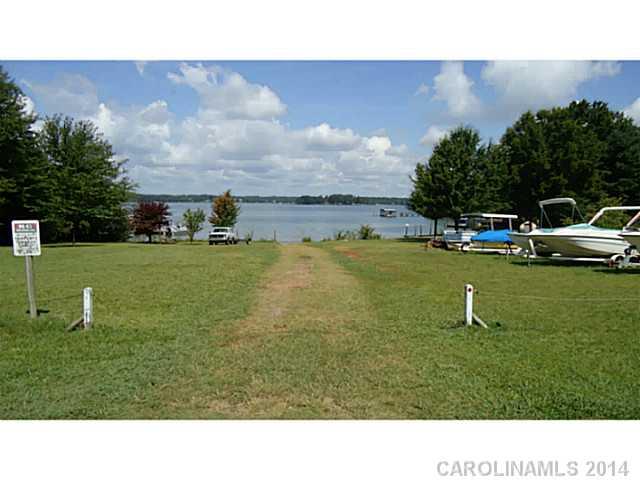 111 Aqua Drive Mooresville NC 28117