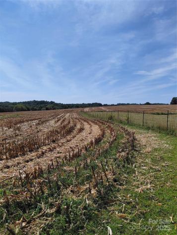 320 Howards Bridge Road Union Grove NC 28689