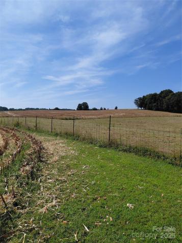 320 Howards Bridge Road Union Grove NC 28689