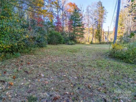 4111 Bobs Creek Road Zirconia NC 28790