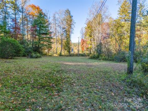 4111 Bobs Creek Road Zirconia NC 28790