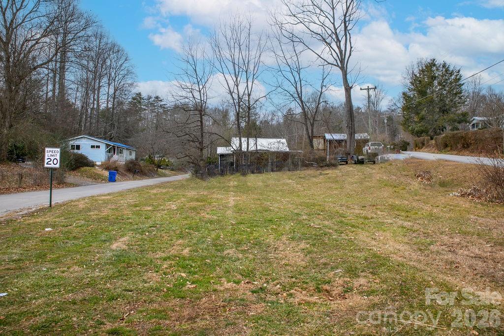10 Hampton Road Brevard NC 28712