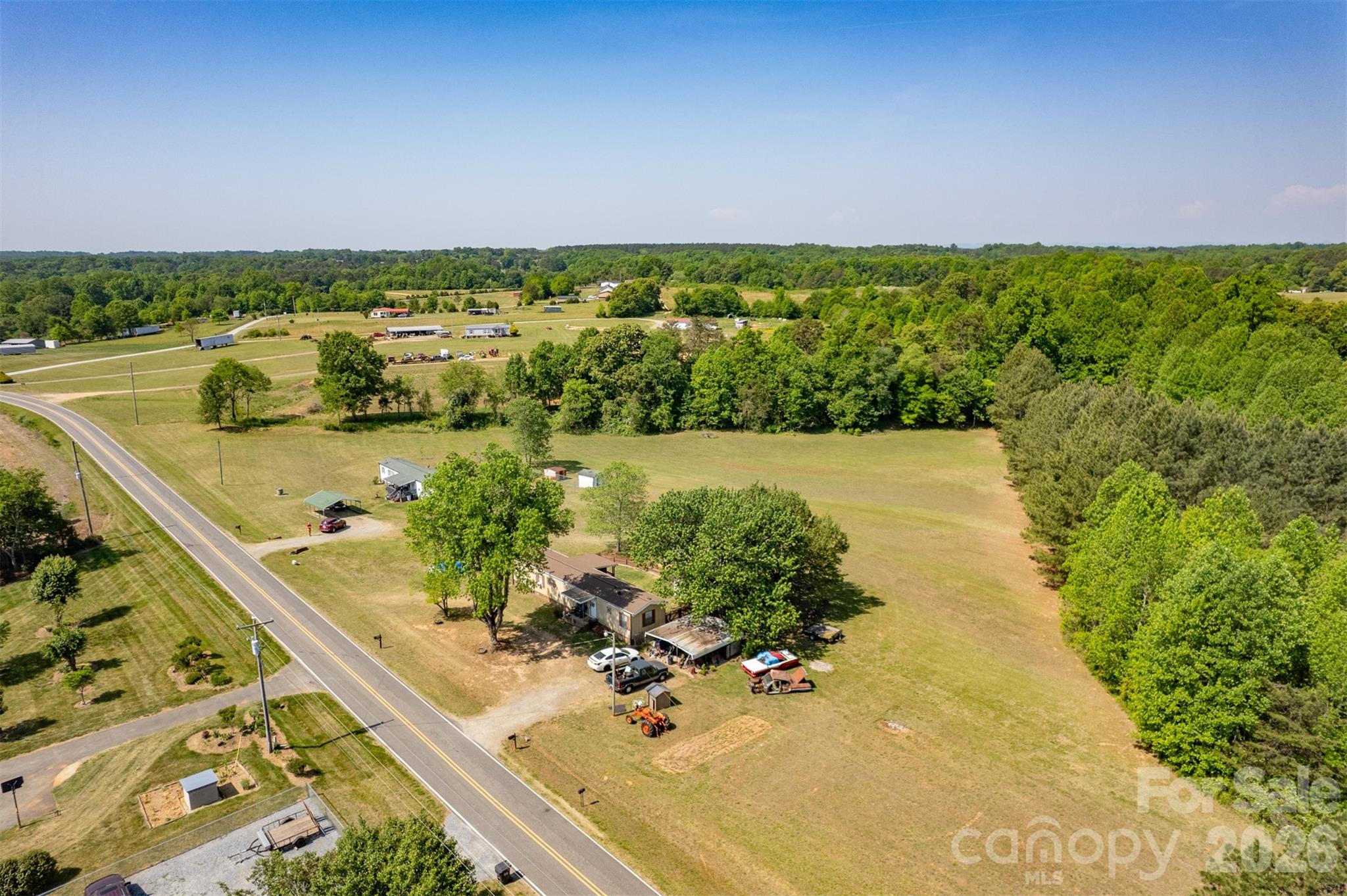 2462 & 2464 Leonhardt Road Cherryville NC 28021