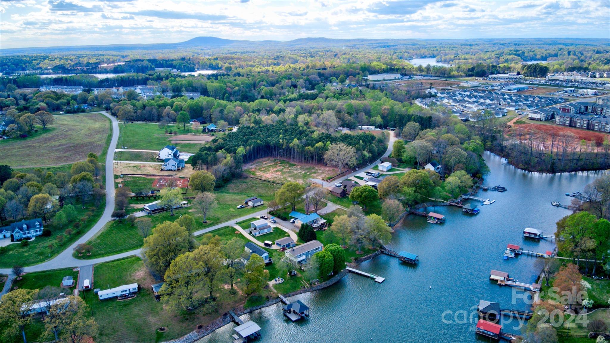 4271 Candlewood Drive Sherrills Ford NC 28673