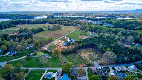 4271 Candlewood Drive Sherrills Ford NC 28673