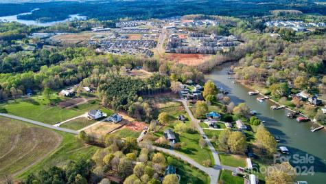 4271 Candlewood Drive Sherrills Ford NC 28673