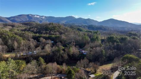 53 Dakota Way Bryson City NC 28713