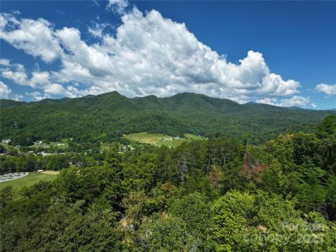 53 Dakota Way Bryson City NC 28713