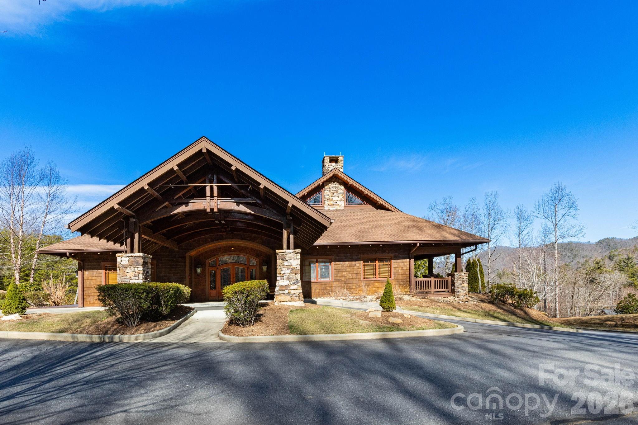 204 Settings Boulevard Black Mountain NC 28711