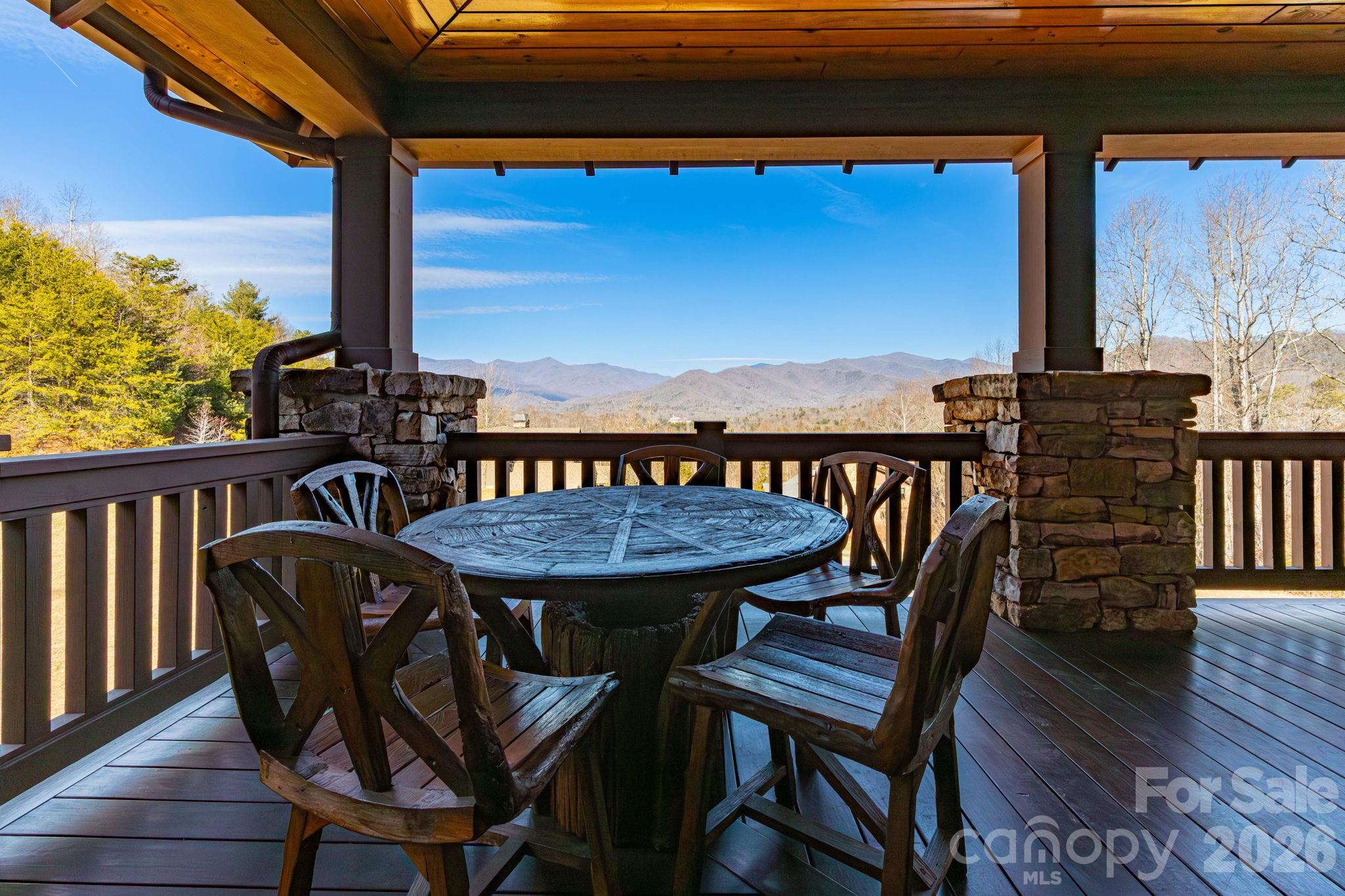 204 Settings Boulevard Black Mountain NC 28711
