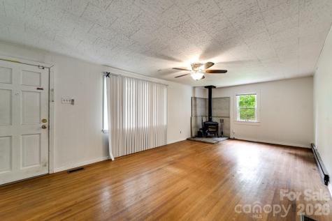105 Marble Drive Sylva NC 28779