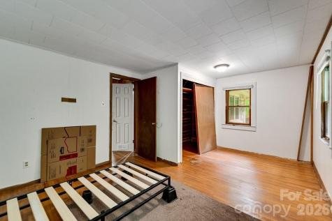 105 Marble Drive Sylva NC 28779