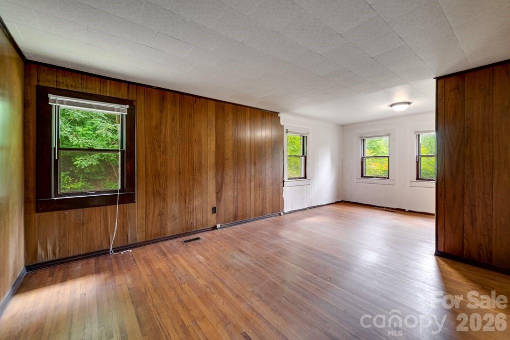 105 Marble Drive Sylva NC 28779
