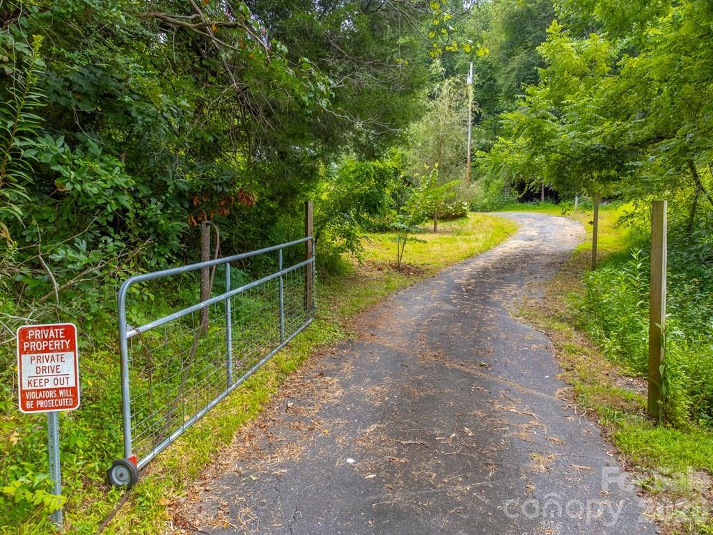 105 Marble Drive Sylva NC 28779