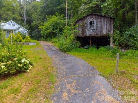 105 Marble Drive Sylva NC 28779