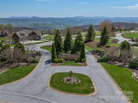83 Waterstone Drive Hendersonville NC 28792