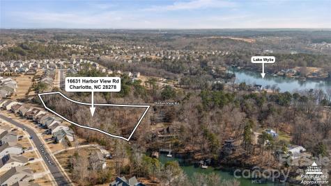 16715 Harbor View Road Charlotte NC 28278
