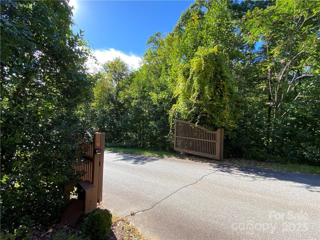 46 Holmstead Drive Lake Lure NC 28746