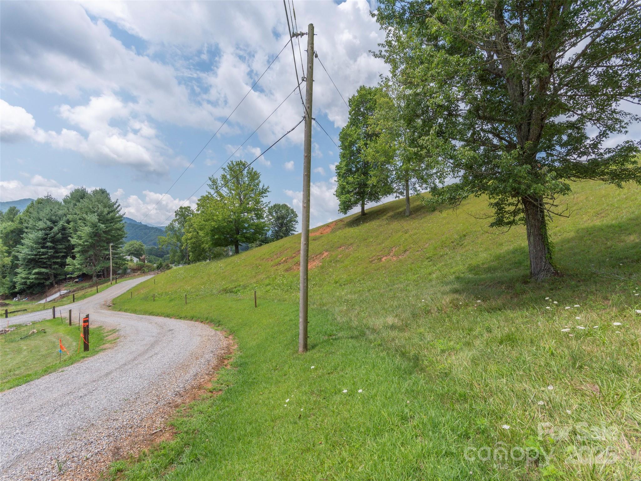 00 Bark Trail Waynesville NC 28786