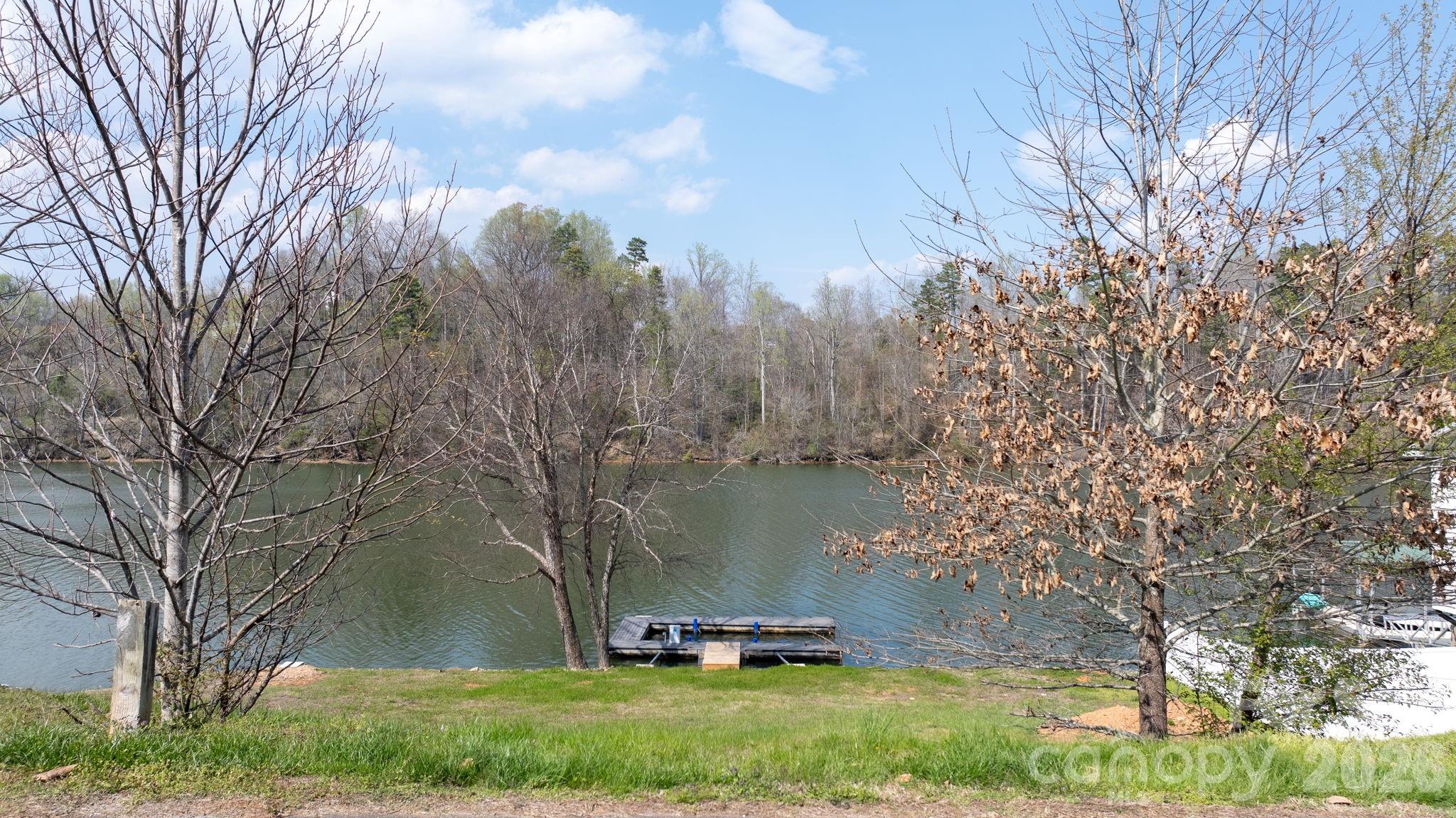 207 Catawba Avenue Hickory NC 28601