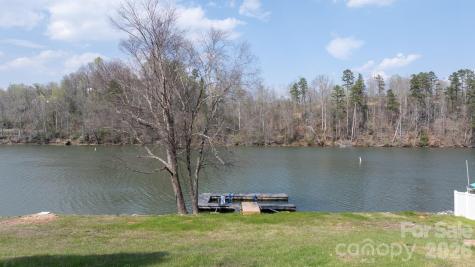 207 Catawba Avenue Hickory NC 28601