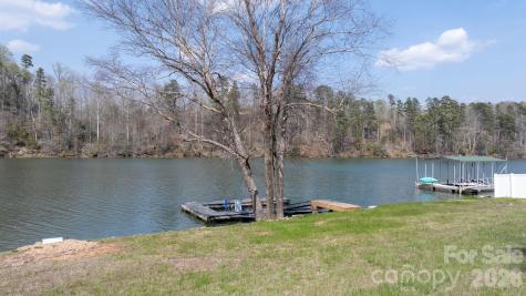 207 Catawba Avenue Hickory NC 28601