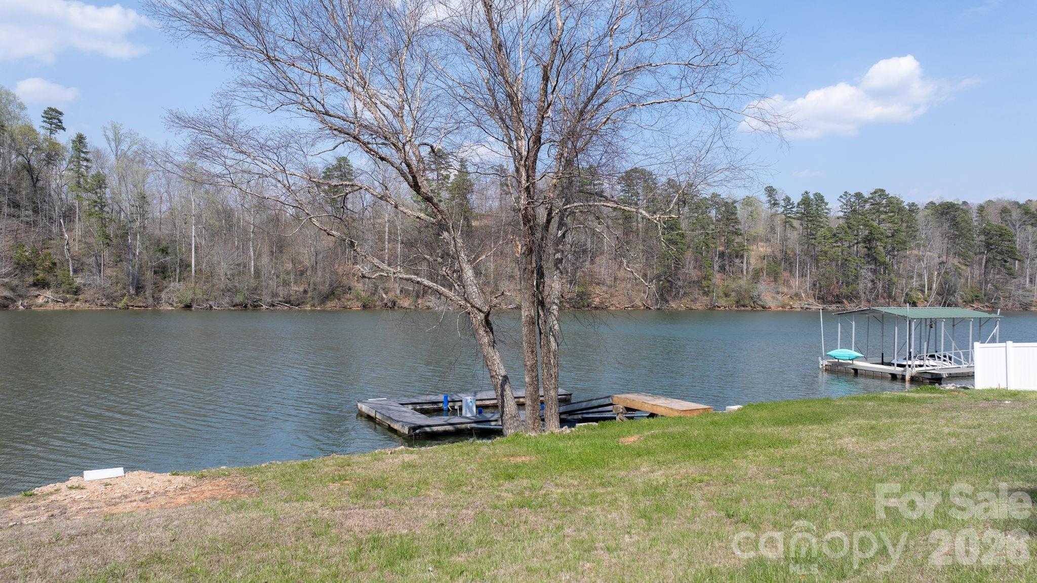 207 Catawba Avenue Hickory NC 28601