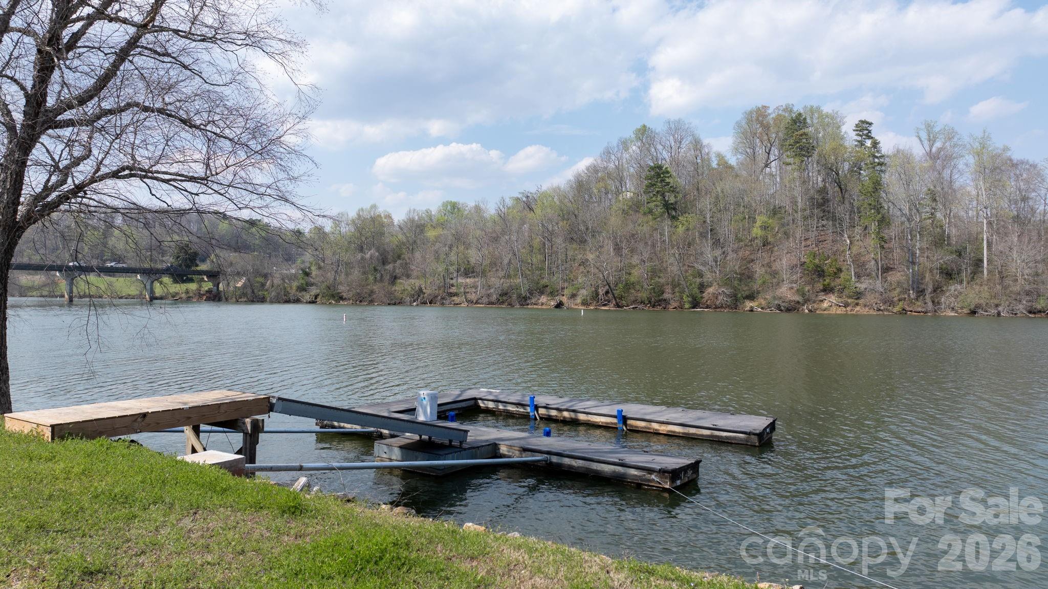 207 Catawba Avenue Hickory NC 28601