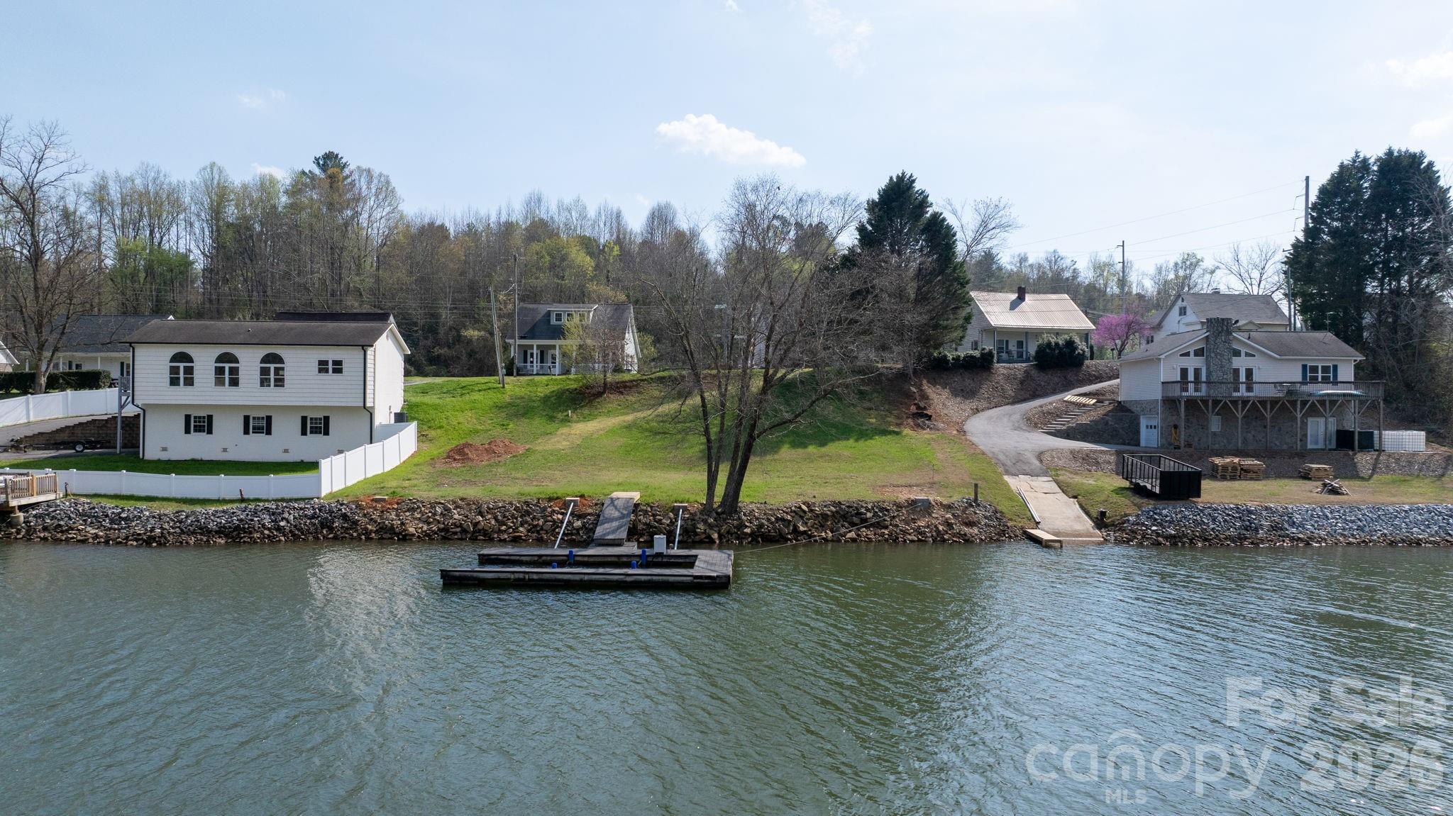 207 Catawba Avenue Hickory NC 28601