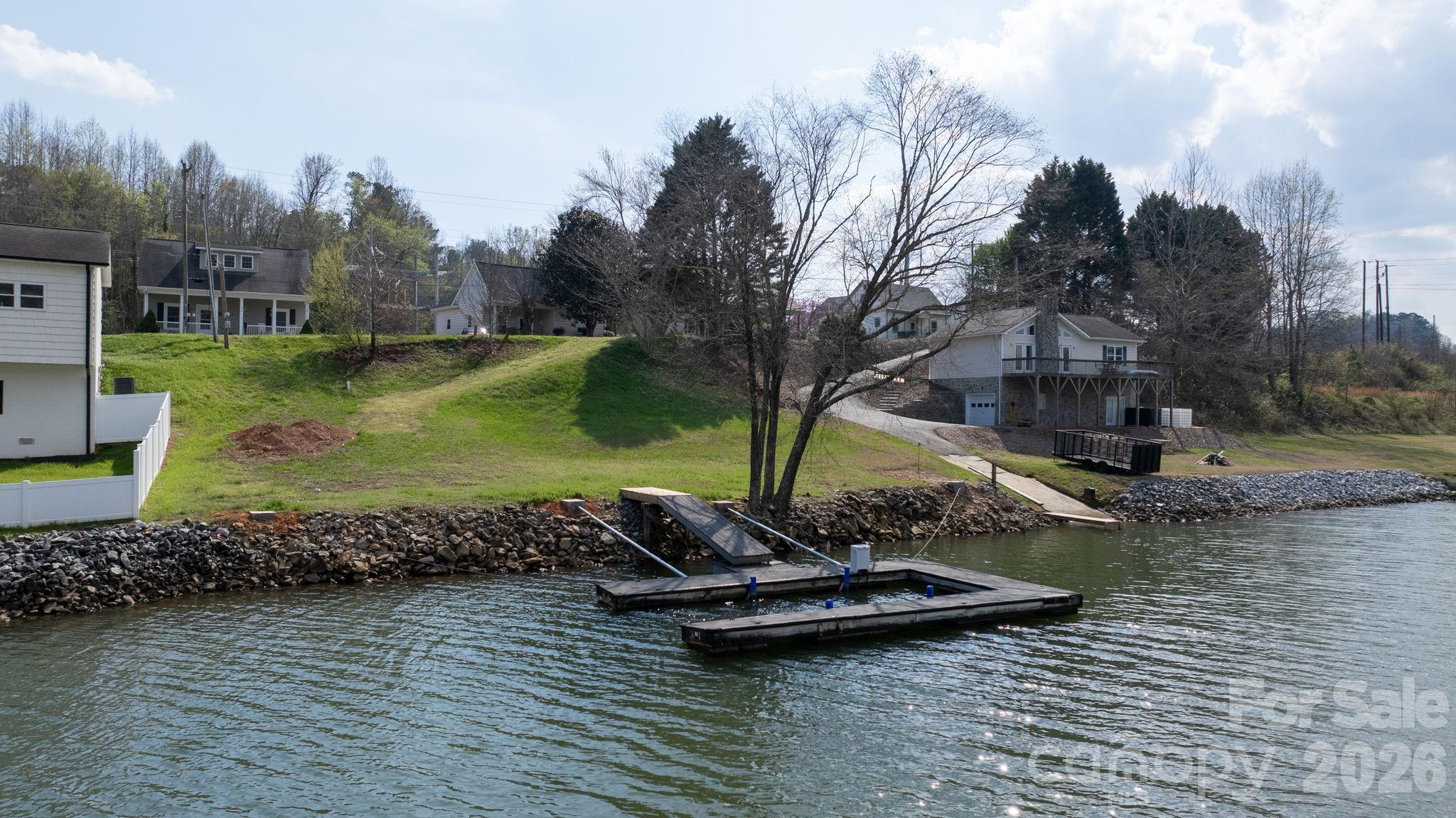 207 Catawba Avenue Hickory NC 28601
