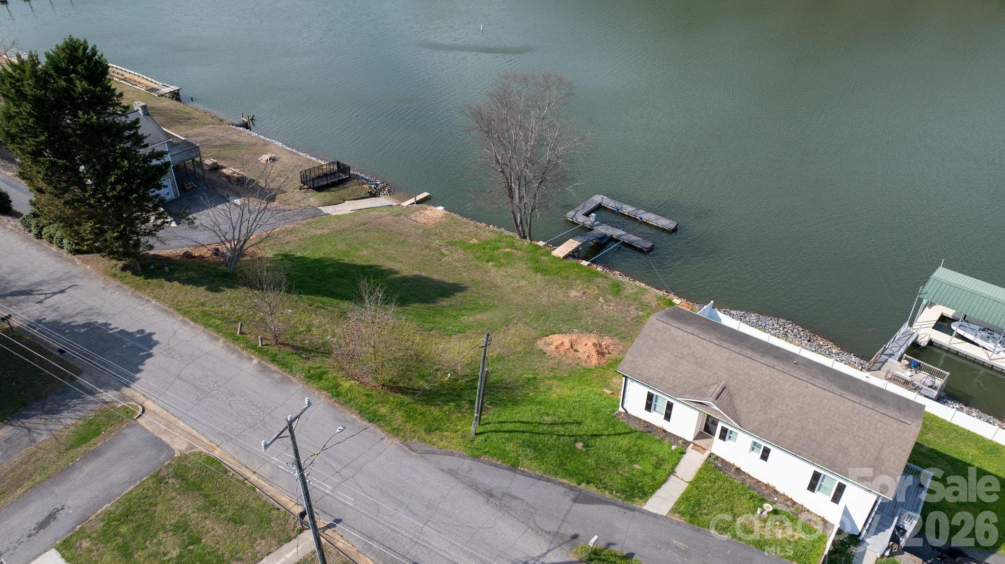 207 Catawba Avenue Hickory NC 28601