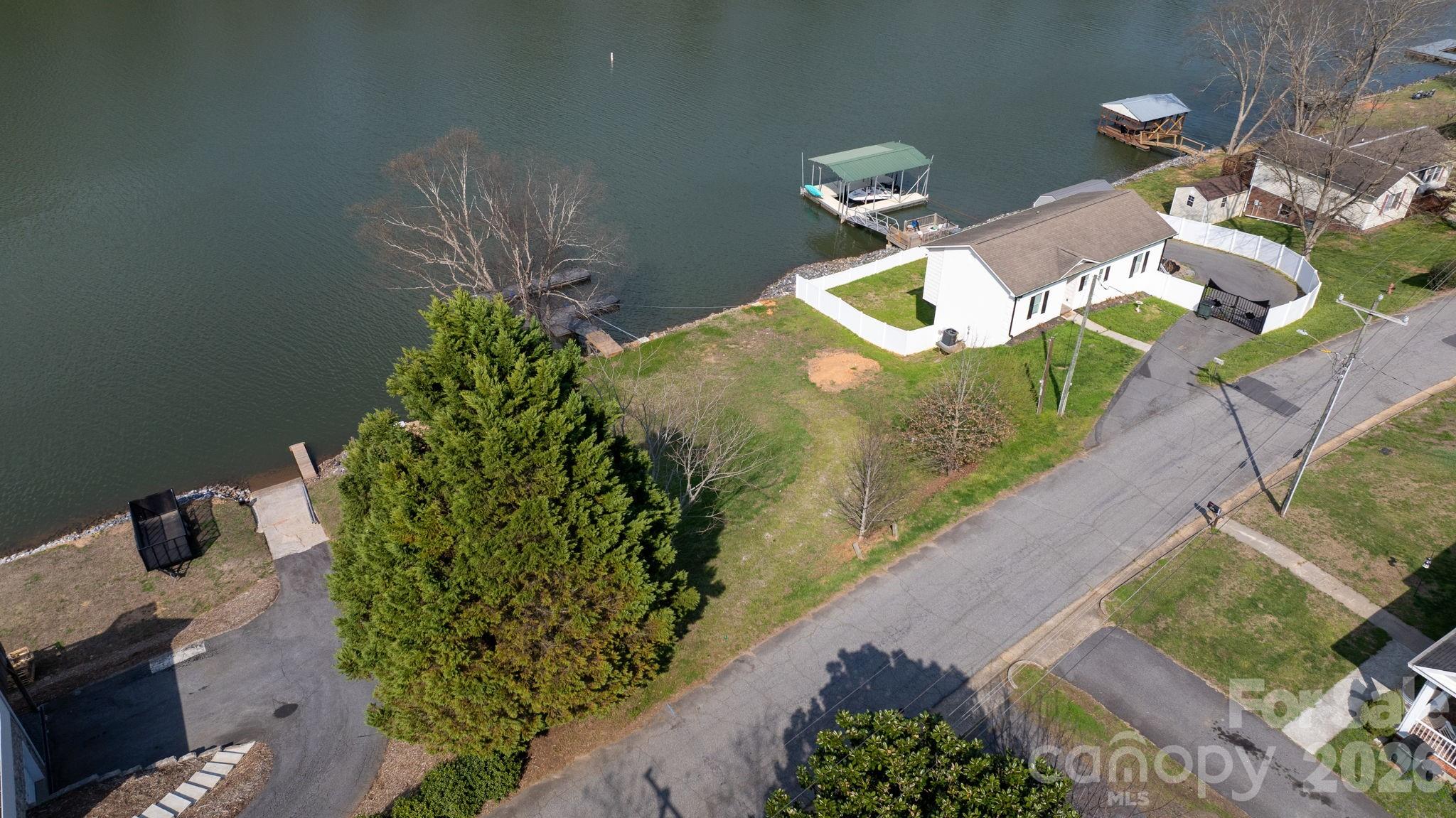 207 Catawba Avenue Hickory NC 28601