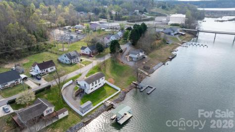 207 Catawba Avenue Hickory NC 28601