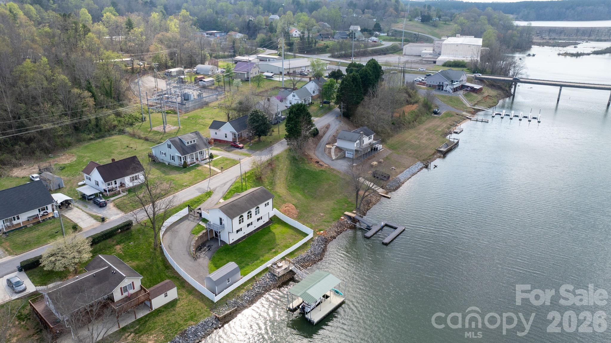 207 Catawba Avenue Hickory NC 28601