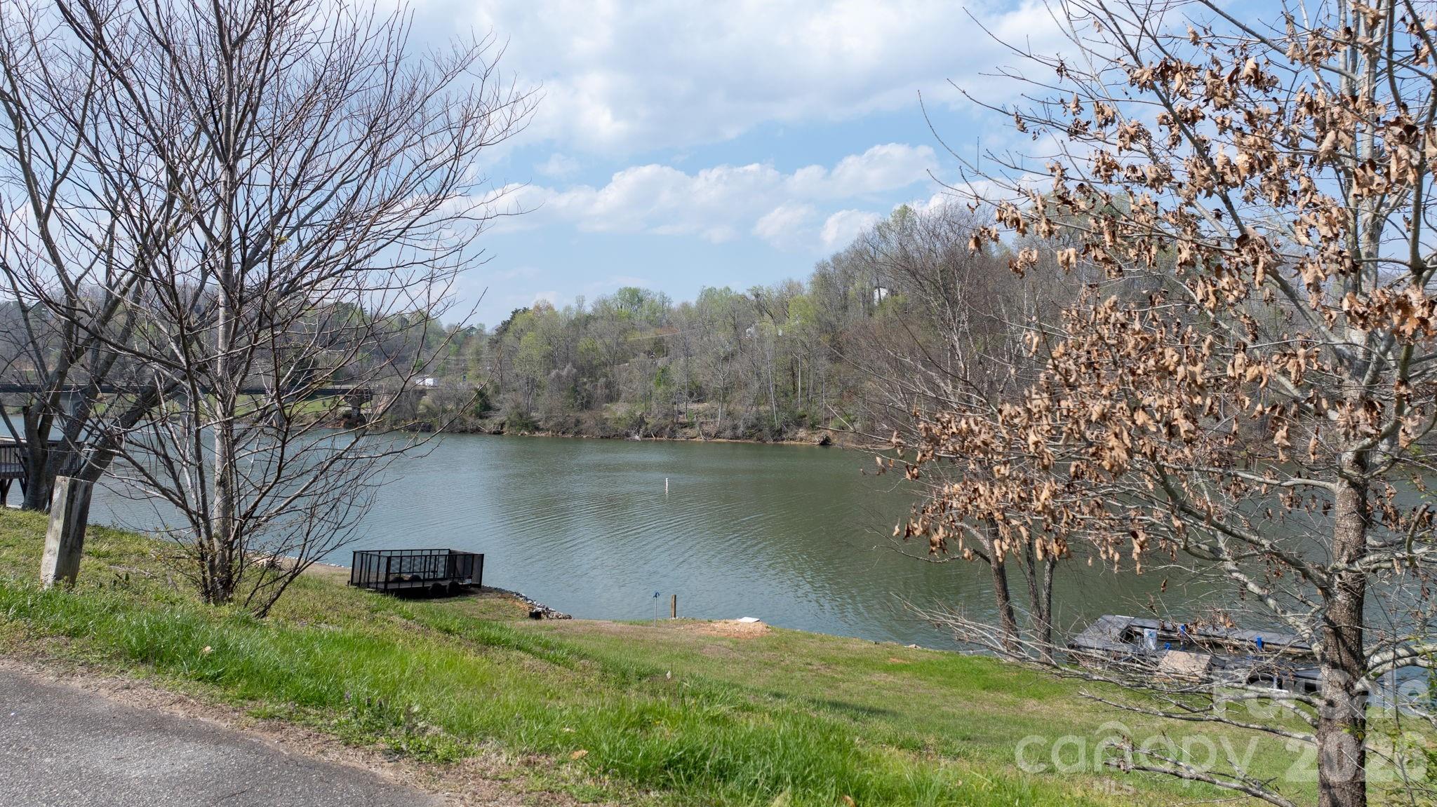 207 Catawba Avenue Hickory NC 28601