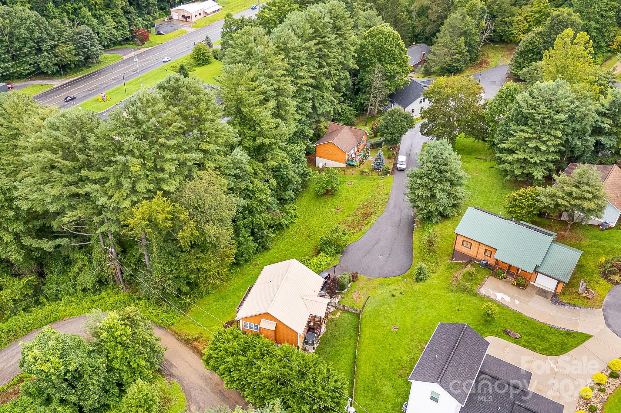 9999 Whippoorwill Way Waynesville NC 28786
