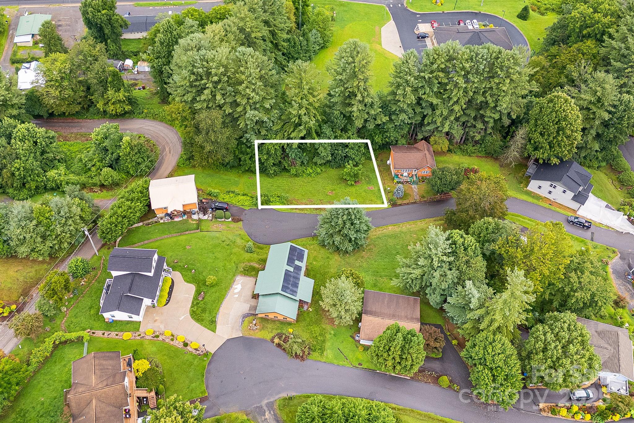 9999 Whippoorwill Way Waynesville NC 28786