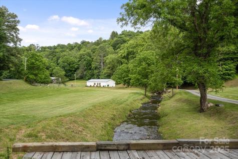 942 Paint Fork Road Mars Hill NC 28754